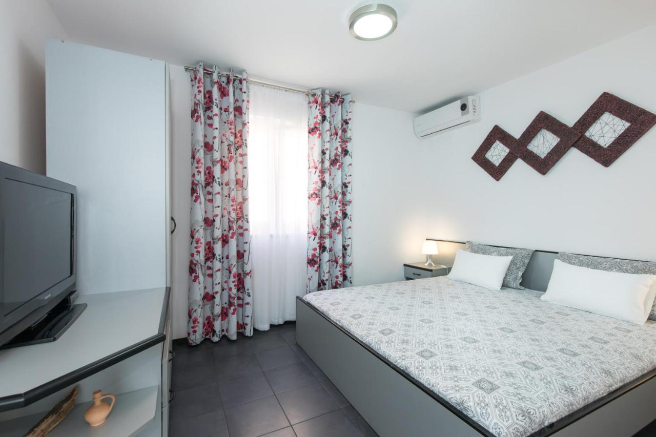 Apartment Alida Крк Экстерьер фото
